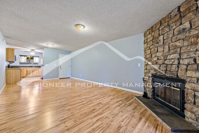 Foto del edificio - Charming condo with Central AC and Washer ...