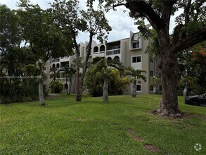Building Photo - 7850 Camino Real
