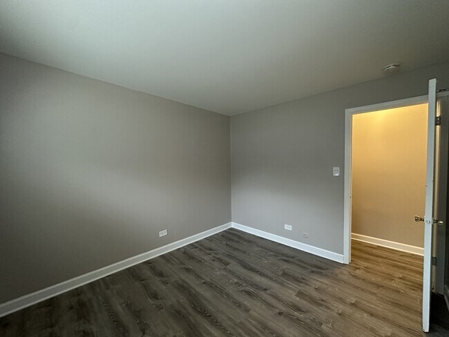 Foto del edificio - 430-40 Stevens Dr