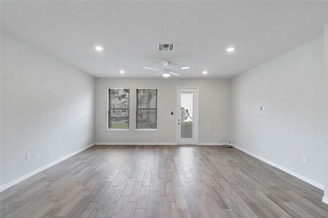 Building Photo - 4851 Indio Trl