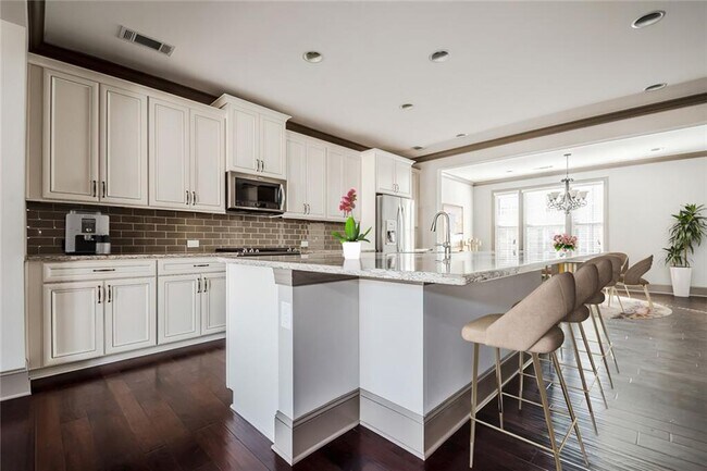 Foto del edificio - 1435 Druid Manor Blvd