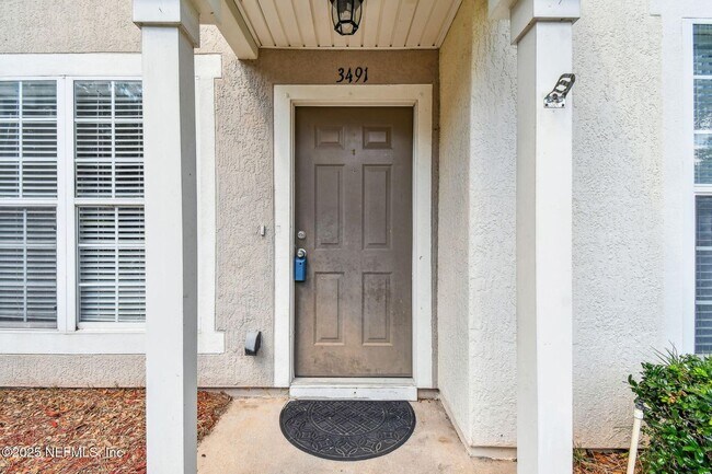 Foto del edificio - 3491 Lone Tree Ln