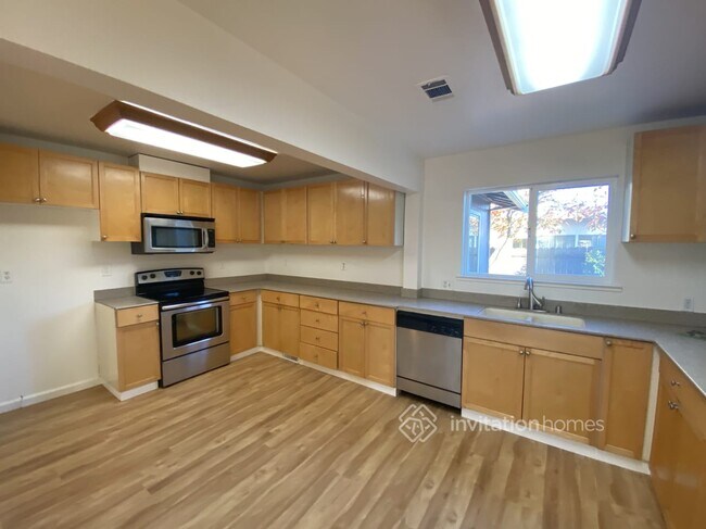 Foto del edificio - 907 Whitney Ave