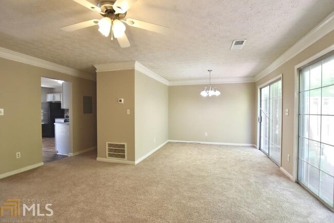 Building Photo - 1043 Plantation Way