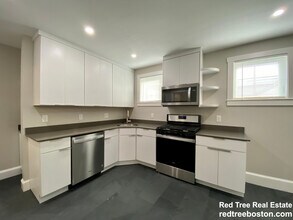 Building Photo - 32 Elmer St