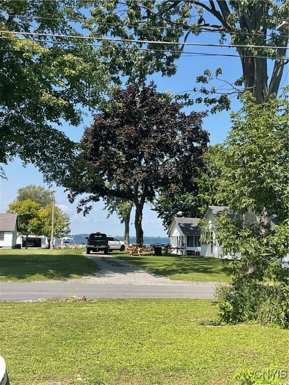 Building Photo - 148 Gouvello St