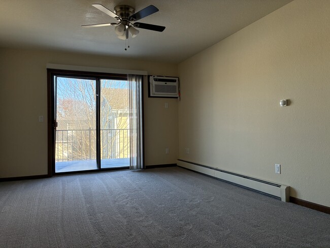 Building Photo - Oklahoma Heights