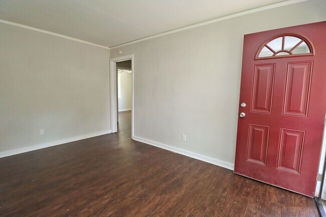 Building Photo - 1402 Dreher Street