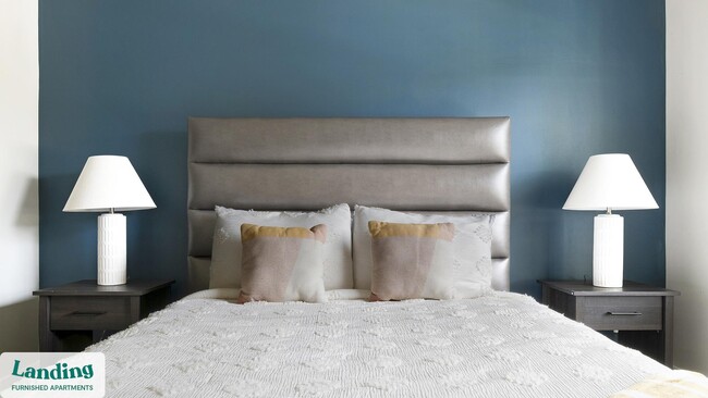 Building Photo - 1880 Maple Dr NW