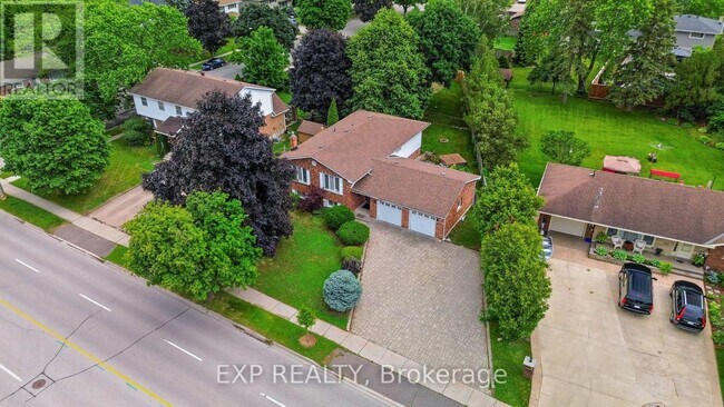 Building Photo - 121 Tollgate Rd