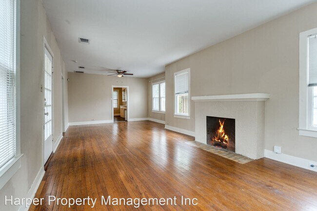 Building Photo - 2 br, 1 bath House - 200 ABISO AVE
