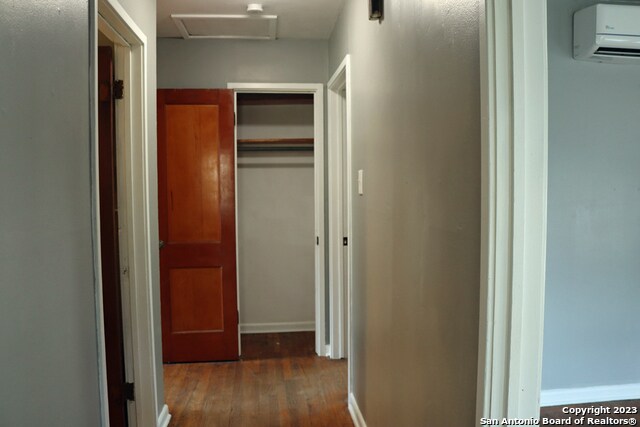 Building Photo - 203 Brooks Ave