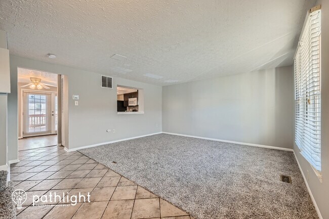 Foto del edificio - 9 Greenleaf Rd, Parkville, MD, 21234