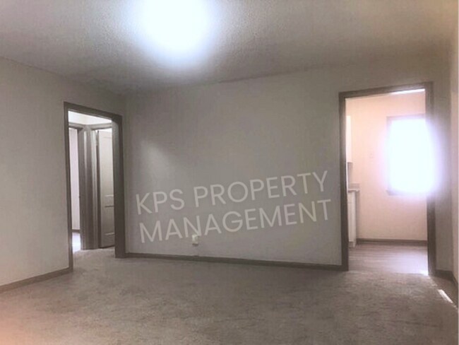 Building Photo - 2561 South Hydraulic Avenue