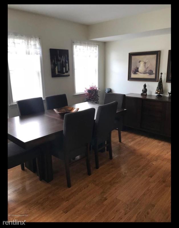 Building Photo - 3 br, 2.5 bath Townhome - 107 Junction Ave.
