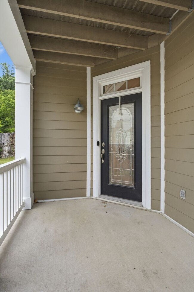 Foto del edificio - 2661 Avery Park Dr