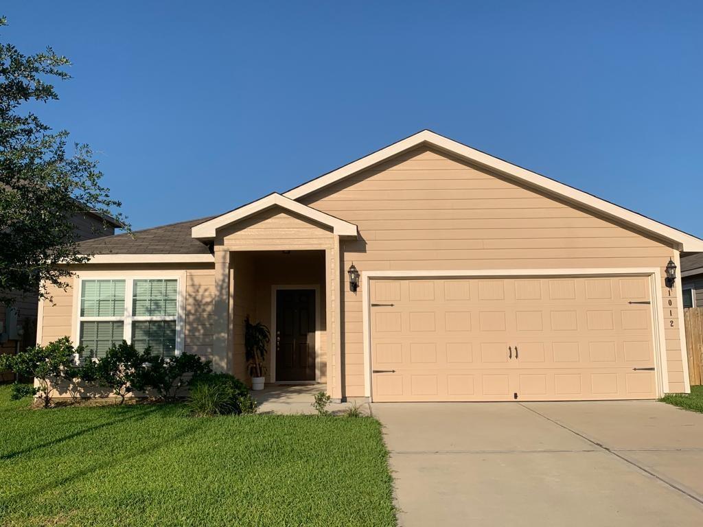 1012 Walnut Ln, Brookshire, TX 77423 House for Rent in Brookshire, TX