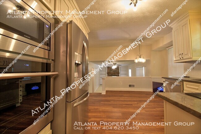 Foto del edificio - 4631 Mercer Rd