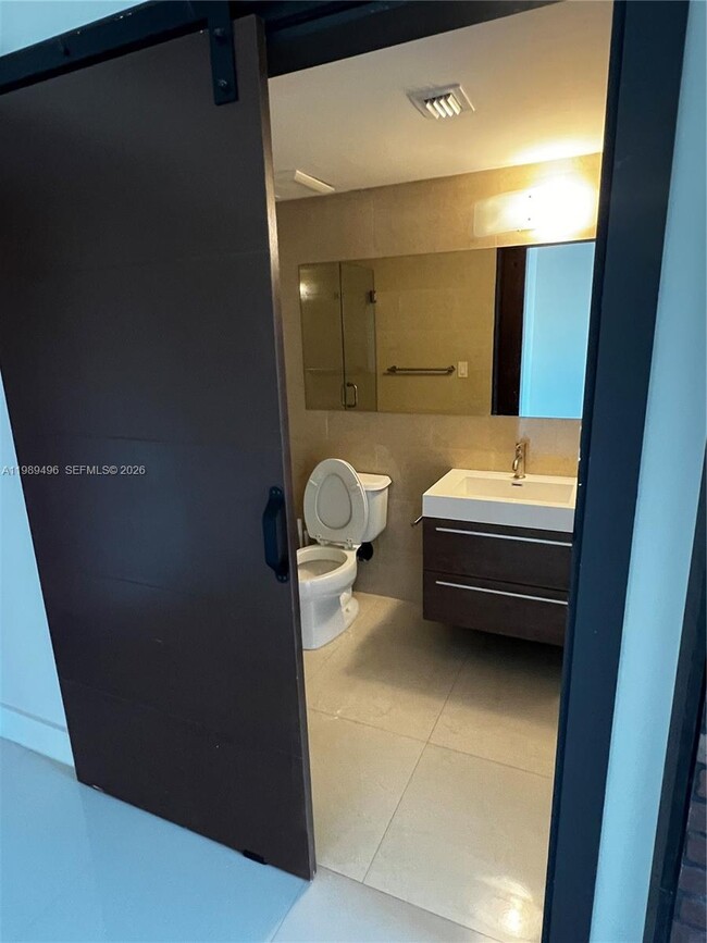 Foto del edificio - 5791 SW 72nd St