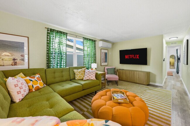 Foto del edificio - 3116 Karen Ave