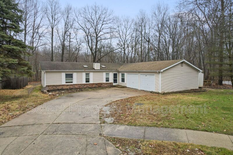 9904 Spur Creek Ct, Fort Wayne, IN 46825 House Rental in Fort Wayne