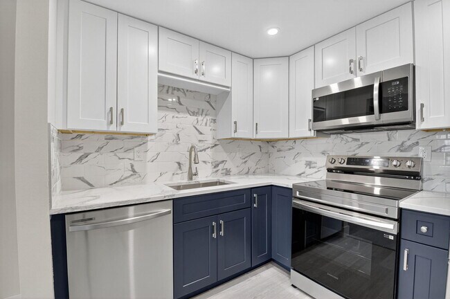 Foto del edificio - 538 Normandy Ln