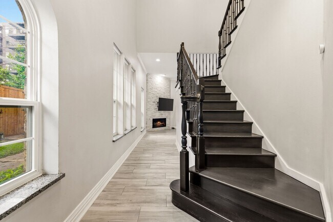Foto del edificio - 10 Stonebriar Ct
