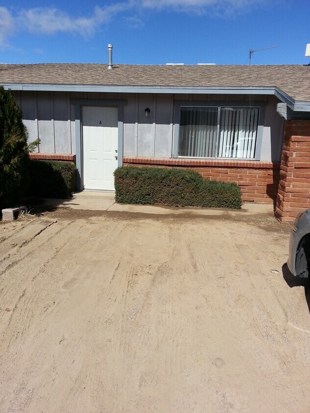 3835 N Roosevelt St Unit Apt F, Kingman, AZ 86409 Apartments in