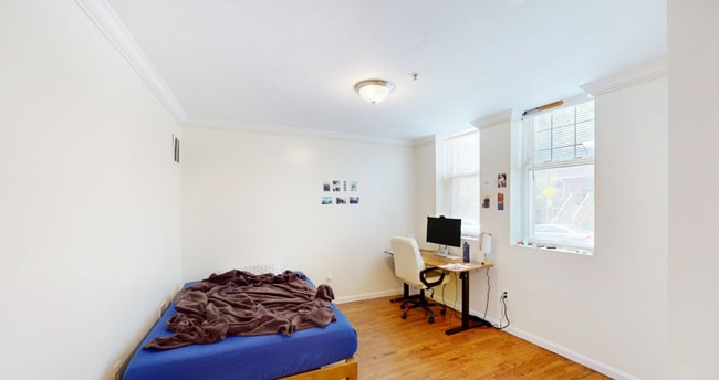 Building Photo - 712 Shawmut Ave
