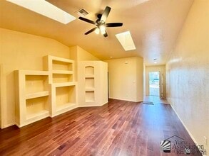 Building Photo - 10704 E 34th St