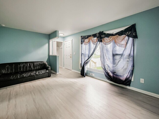 Foto del edificio - Charming 3BR Home Available Now in Pontiac!