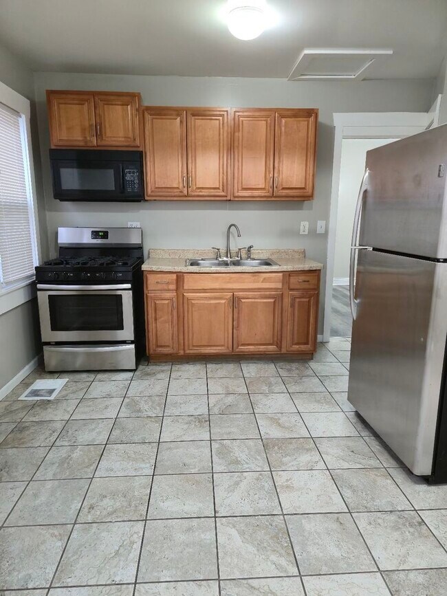 Foto del edificio - 3240 W 64th Pl