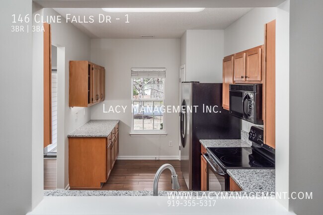 Foto del edificio - 146 Cline Falls Dr