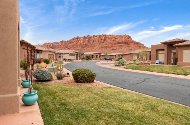 Foto del edificio - Wake Up Every Day to Southern Utah’s Iconic Red Rock Views