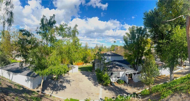 Building Photo - 4800 Brewster Dr
