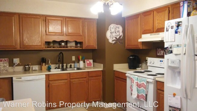 Building Photo - 3 br, 1 bath House - 307 Woodland Dr