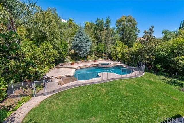 Foto principal - 26817 Mont Calabasas Dr