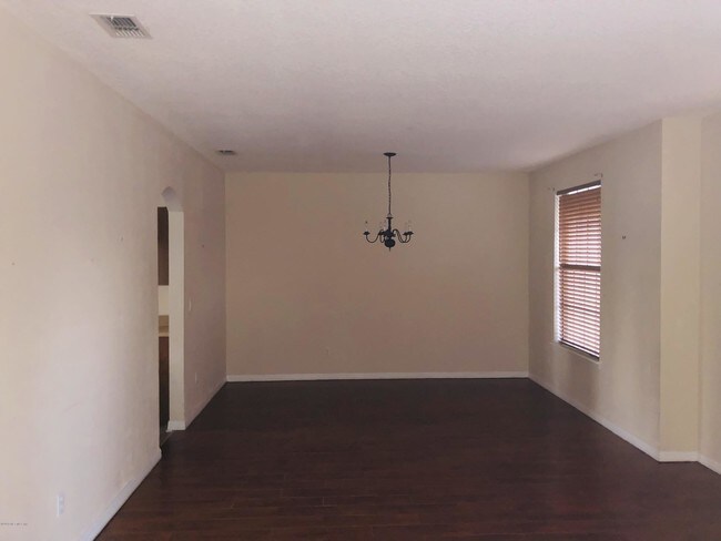 Building Photo - 3279 Horseshoe Trail Dr