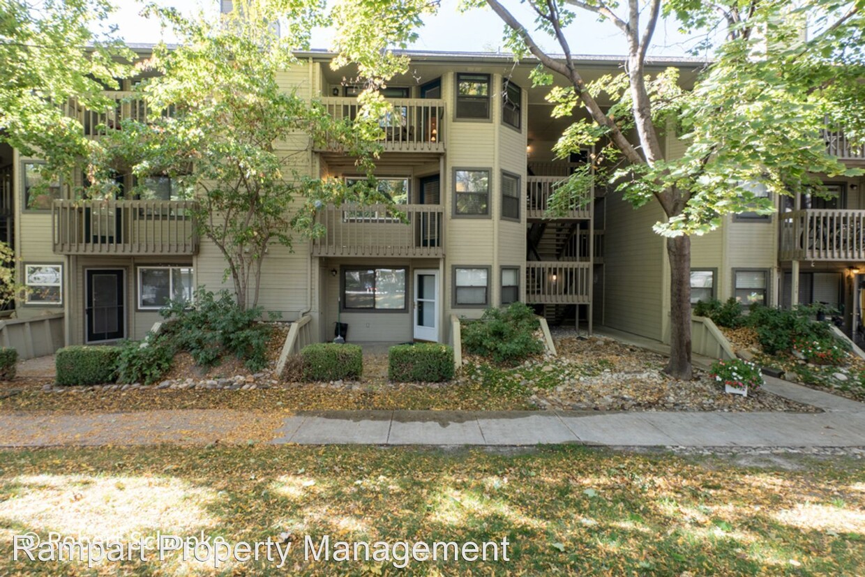 Primary Photo - 2 br, 2 bath House - 3761 South Gekeler #178