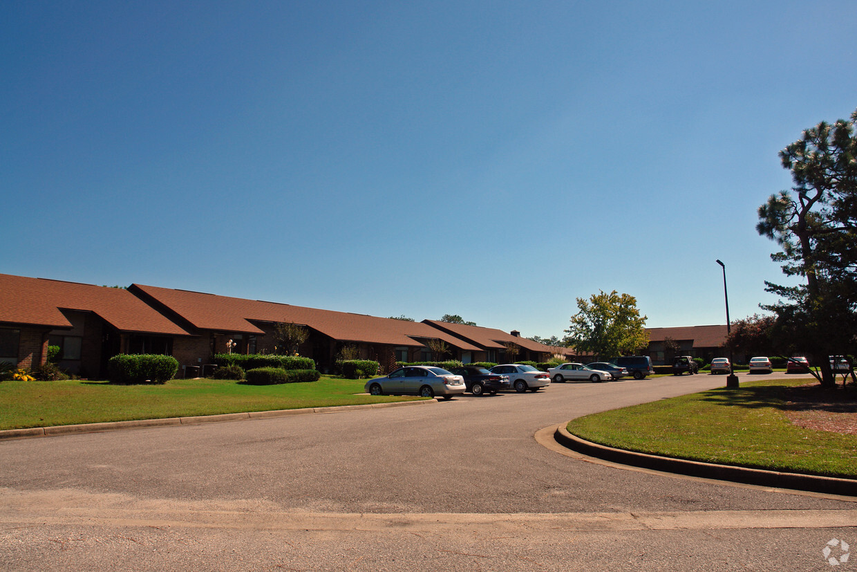 typical building - Bob Hope Village