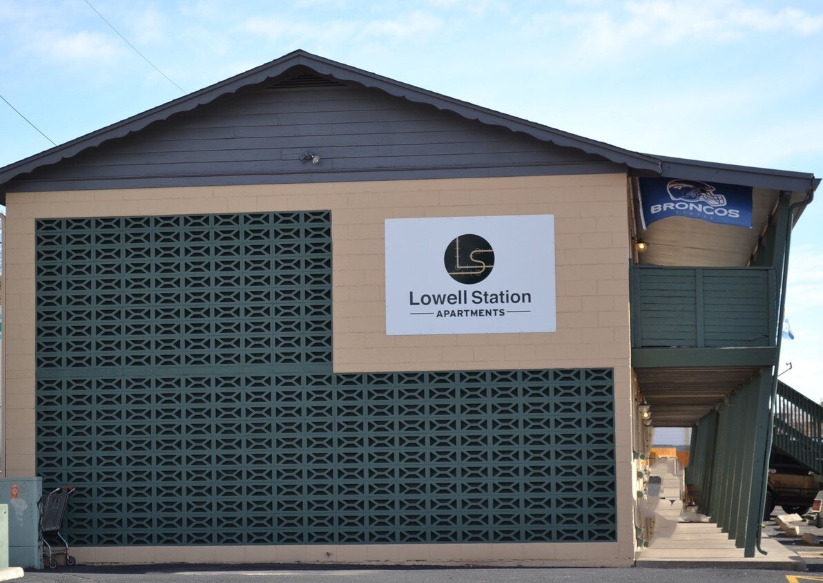 Lowell Apartments Westminster Co Apartments Com