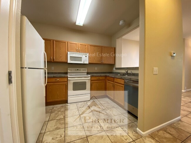 Foto del edificio - 2790 Tumblewood Grove