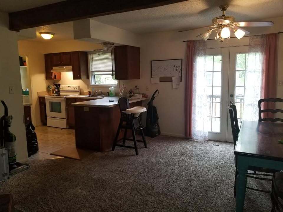 Building Photo - 6601 NW 70th St