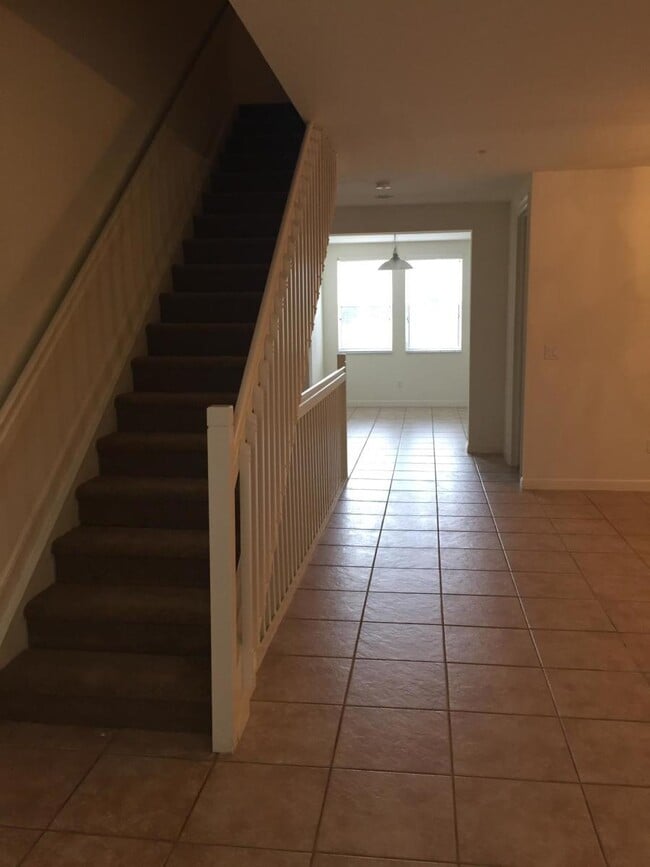 Building Photo - 447 Corte Madera Ln