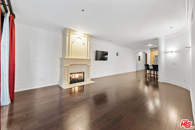 Building Photo - 1658 Camden Ave