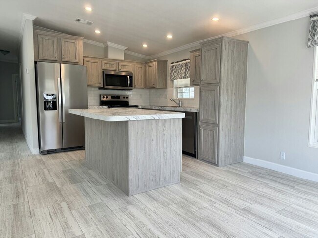 Foto del edificio - 10792 SW 32nd Ave