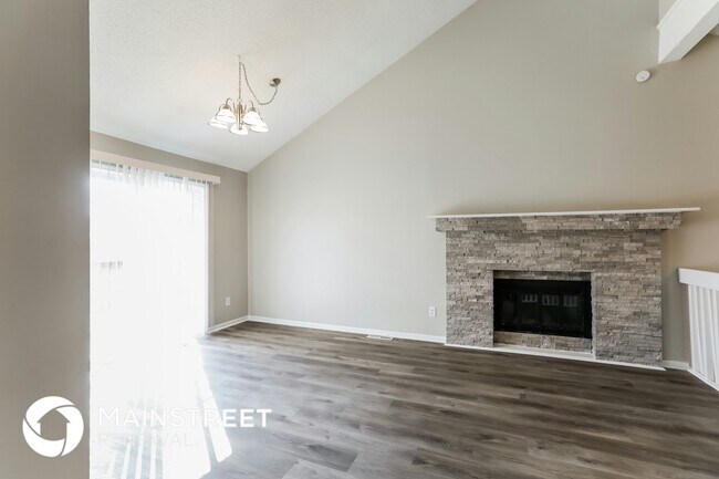 Building Photo - 1813 NE Gatewood Dr