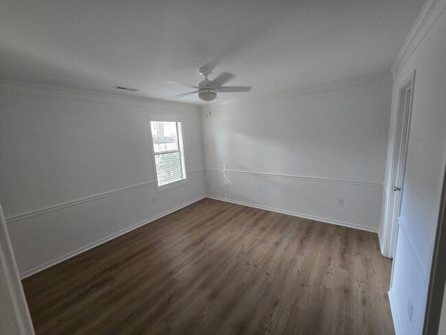 Photo - 1739 River Front Dr House