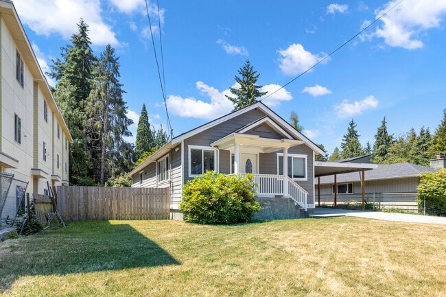 Front - 14721 32nd Ave NE