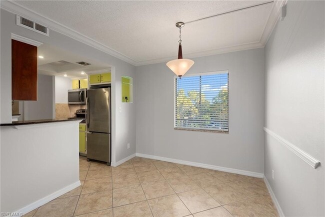 Building Photo - 2366 E Mall Dr